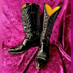 Vintage Nocona Black Leather Snip-toe Cowboy Boots Men’s Size 8. All original!